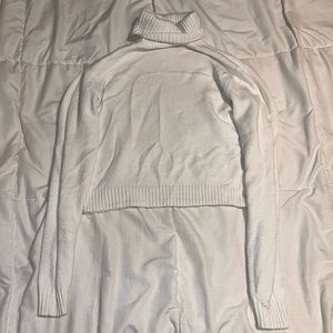 Hollister long sleeved shirt, size: small